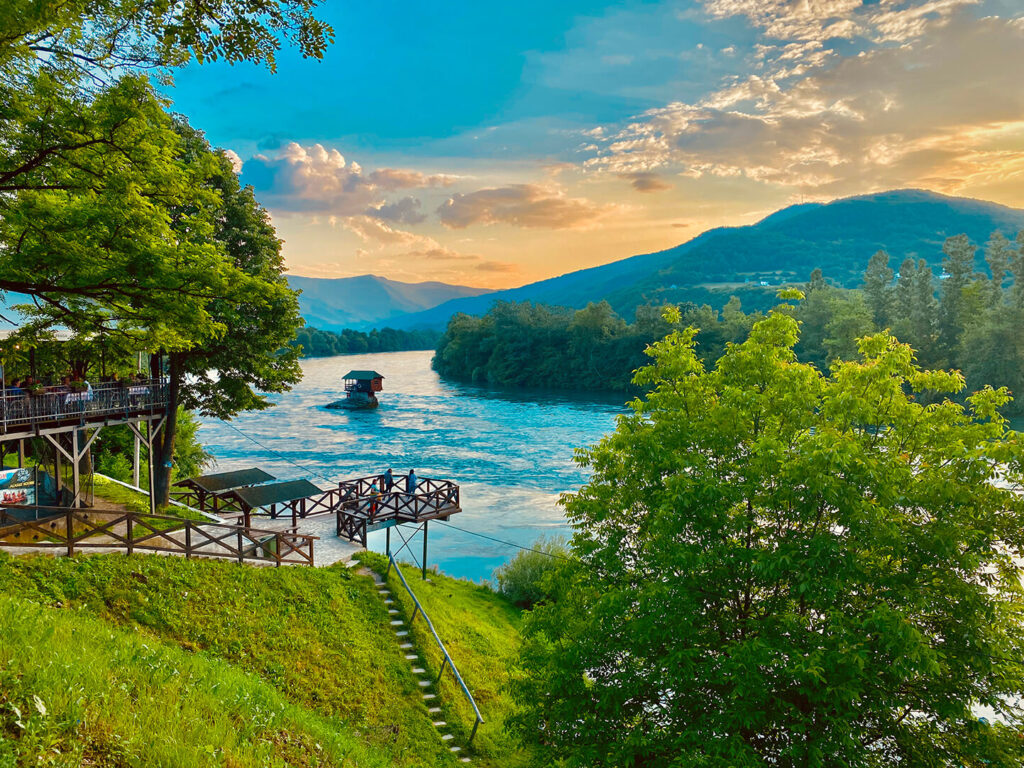 PLANINA TARA I REKA DRINA
