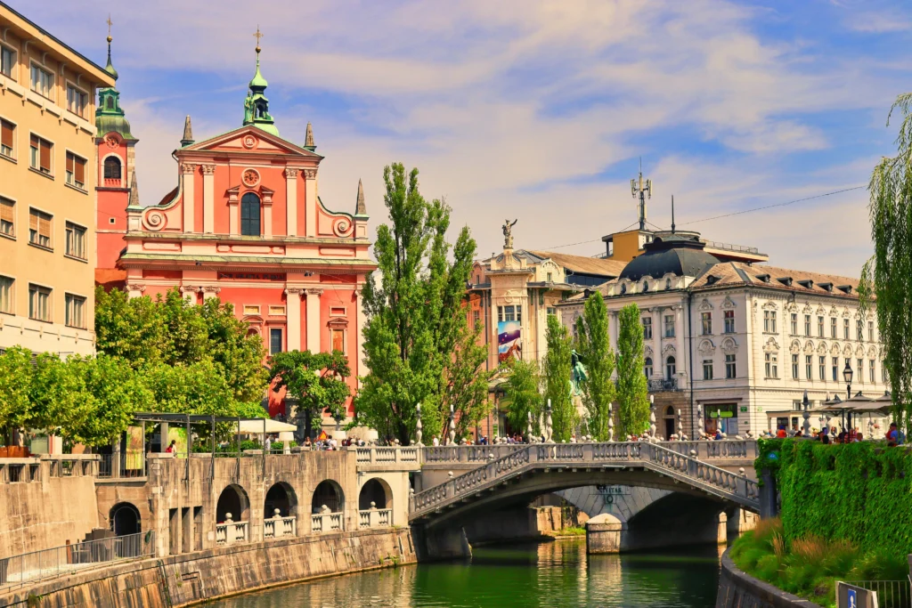 SLOVENIJA 2026