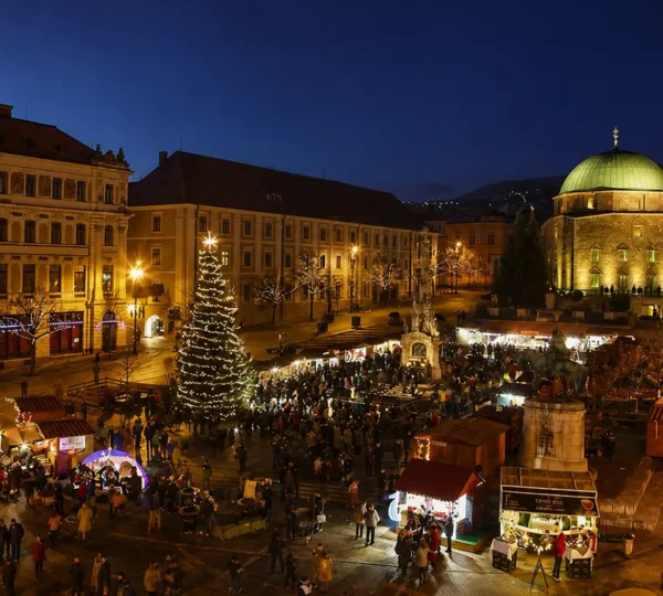 ADVENTSKA ČAROLIJA U PEČUJU